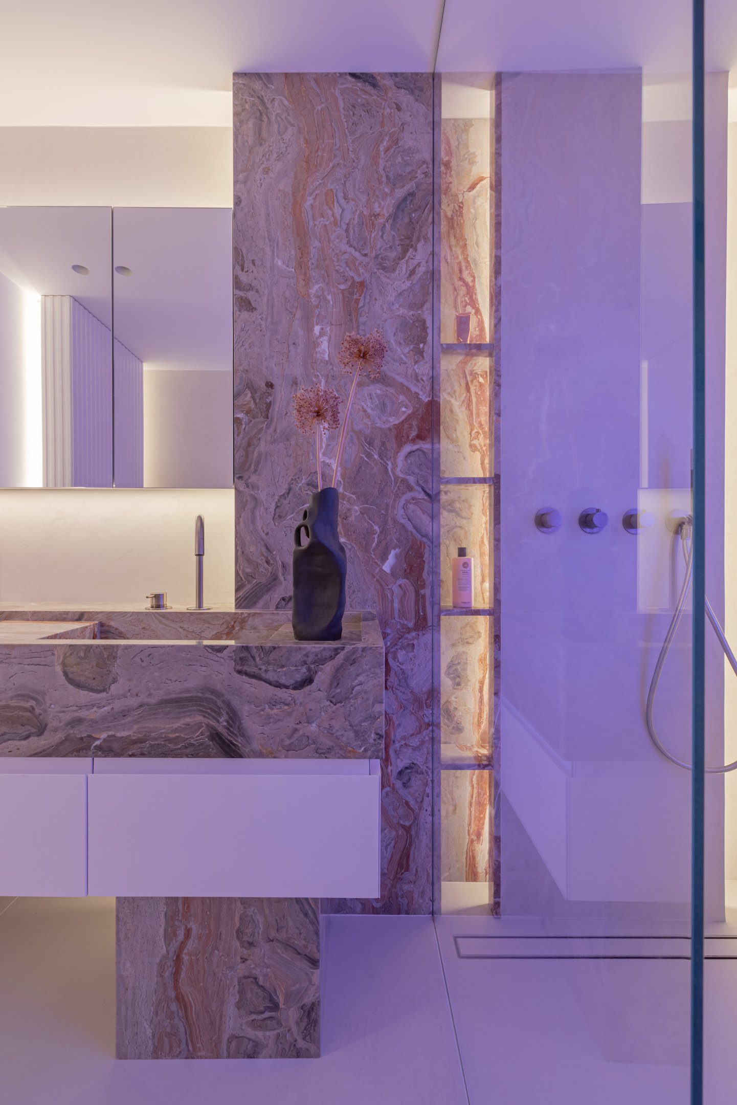 Subačiaus Apartment – custom furniture, photo 8 – Estubos Baldai
