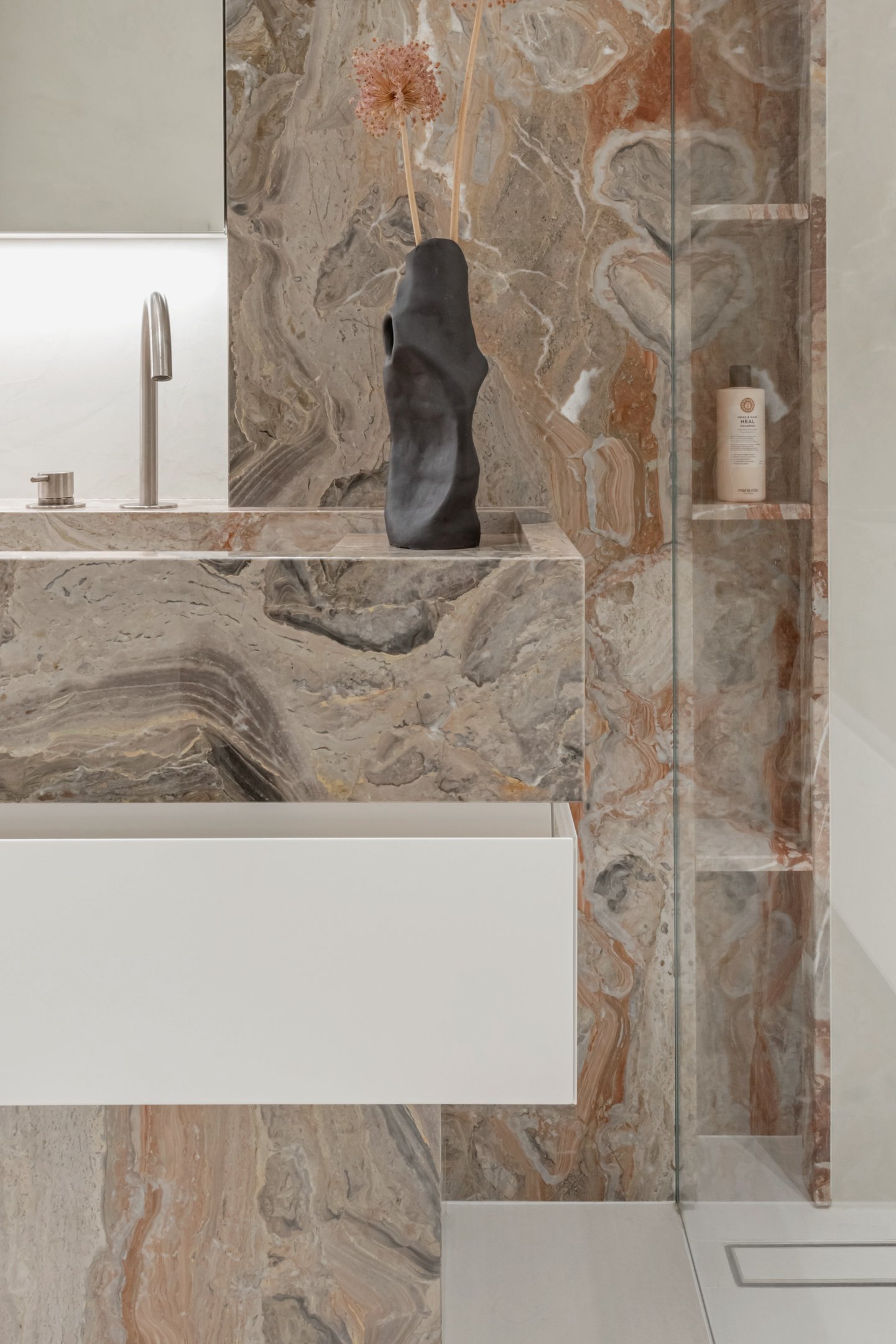 Subačiaus Apartment – custom furniture, photo 22 – Estubos Baldai