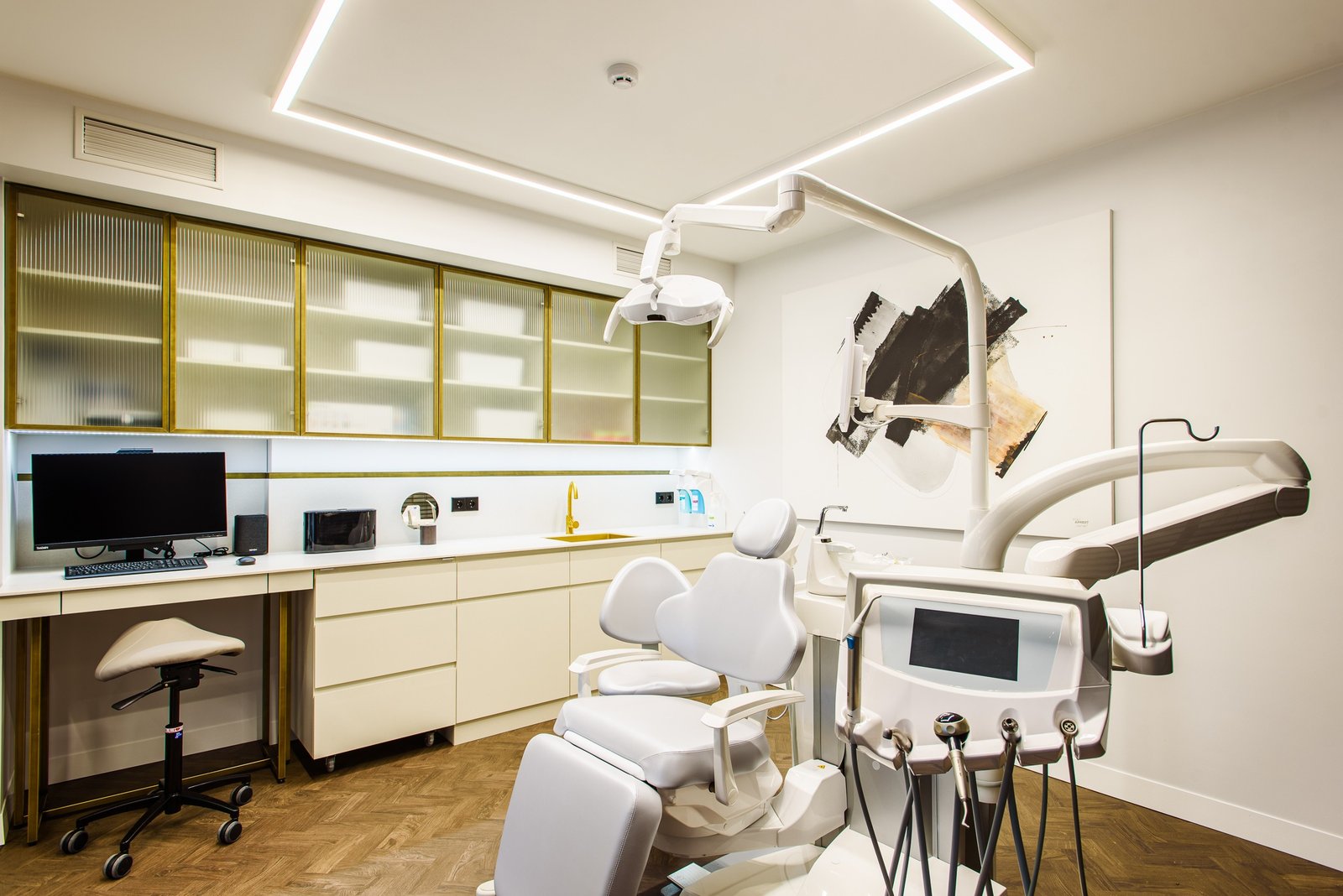 Bechara Clinic – custom furniture, photo 8 – Estubos Baldai