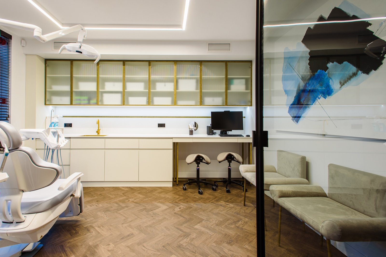 Bechara Clinic – custom furniture, photo 10 – Estubos Baldai