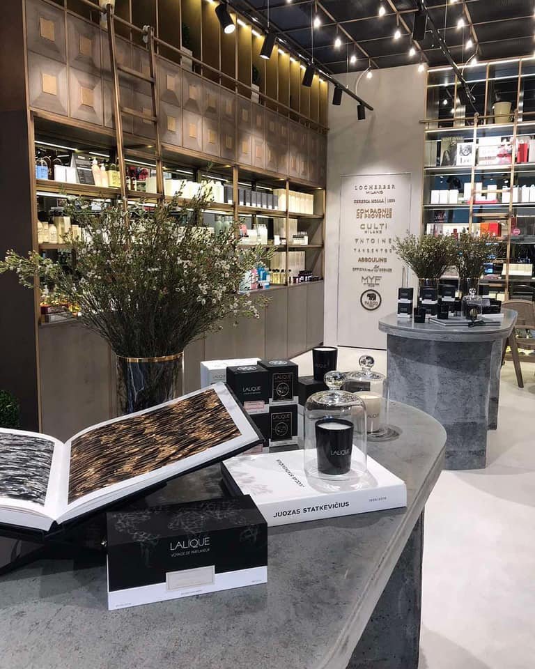 Krispo Home Fragrances – custom furniture, photo 2 – Estubos Baldai