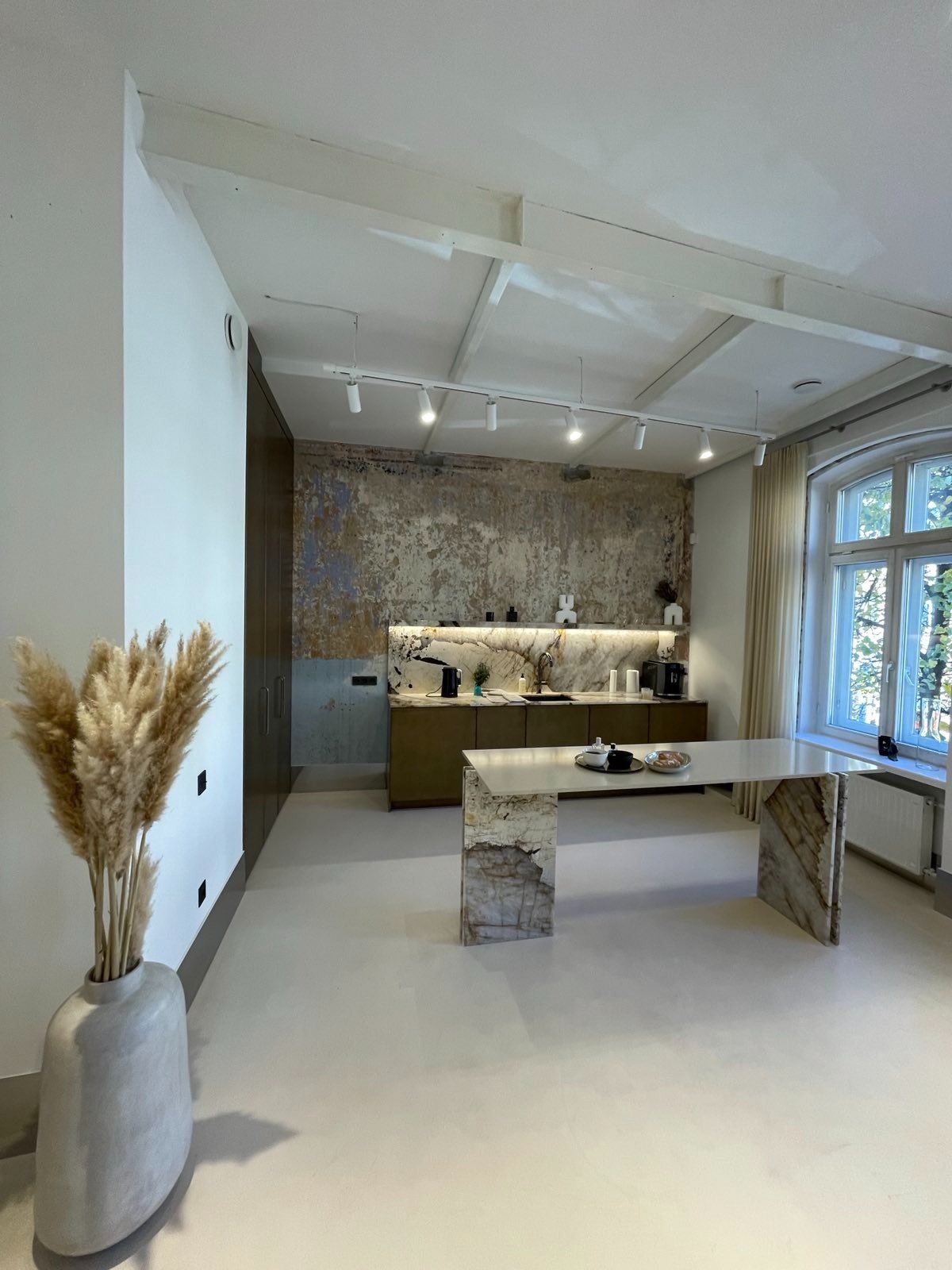 Čiurlionio Apartment – custom furniture, photo 12 – Estubos Baldai