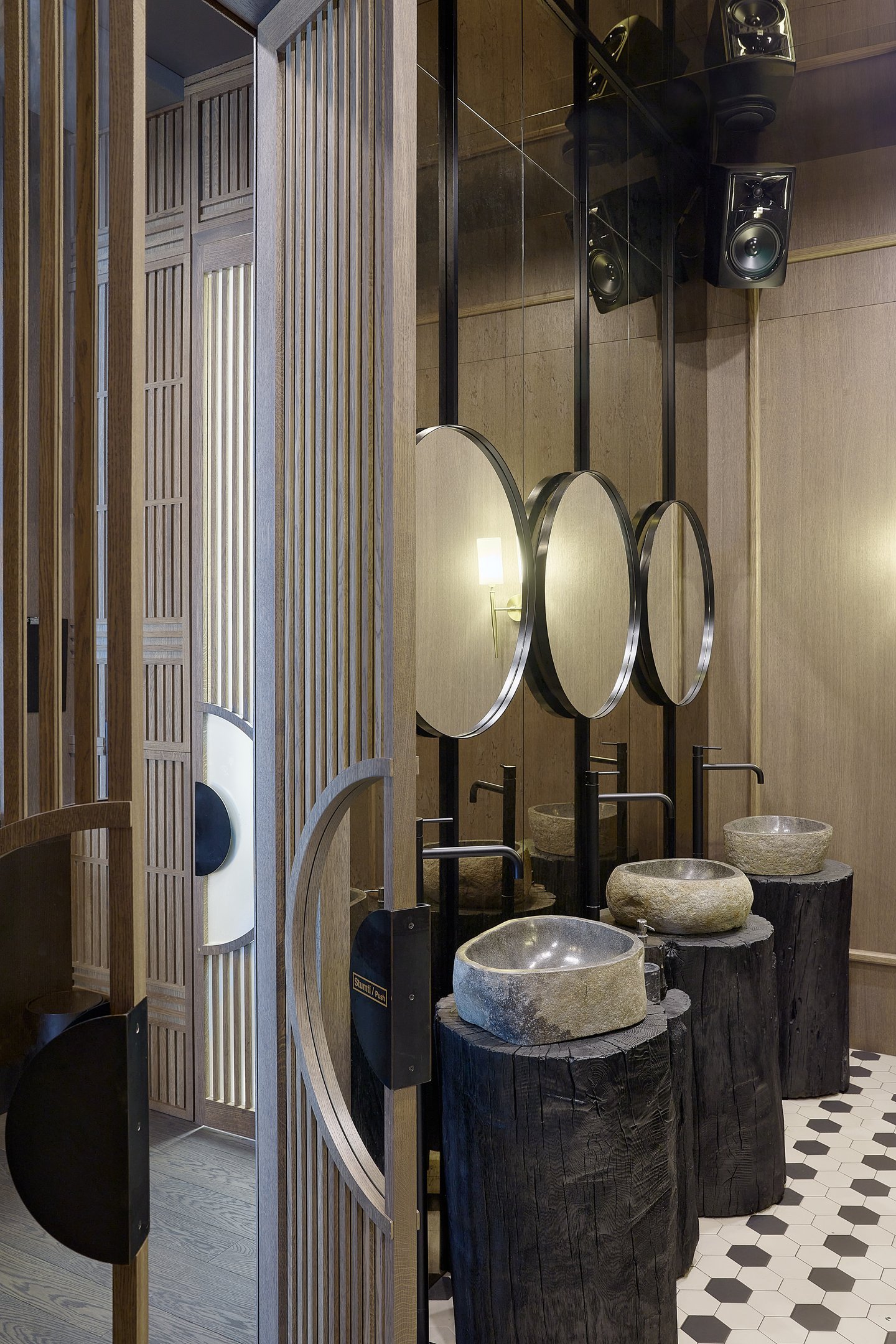 La Papa Loca – custom furniture, photo 6 – Estubos Baldai